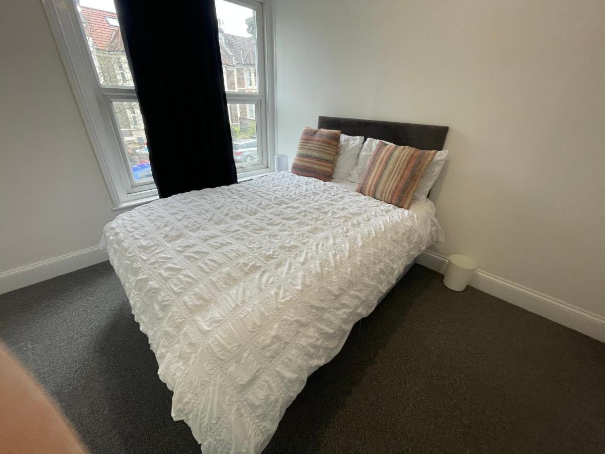 Lovely Room In Bristol 5 Exterior foto
