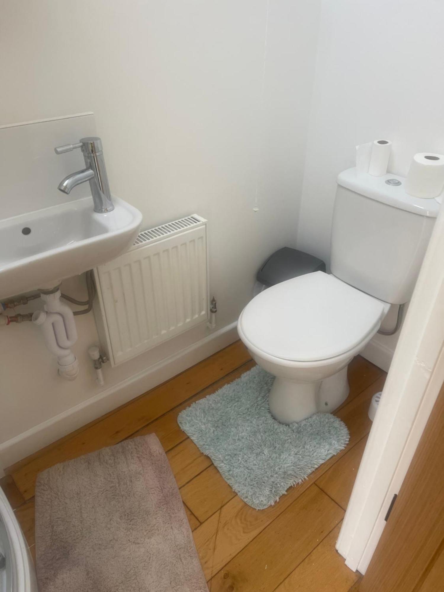 Lovely Room In Bristol 5 Exterior foto